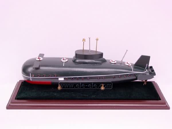 ship model and ship in bottle