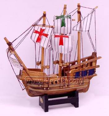 ship model and ship in bottle