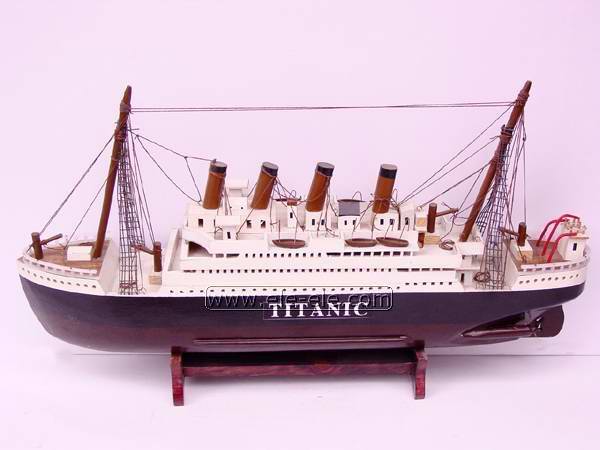 ship model and ship in bottle