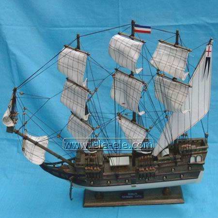ship model and ship in bottle