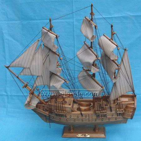 ship model and ship in bottle